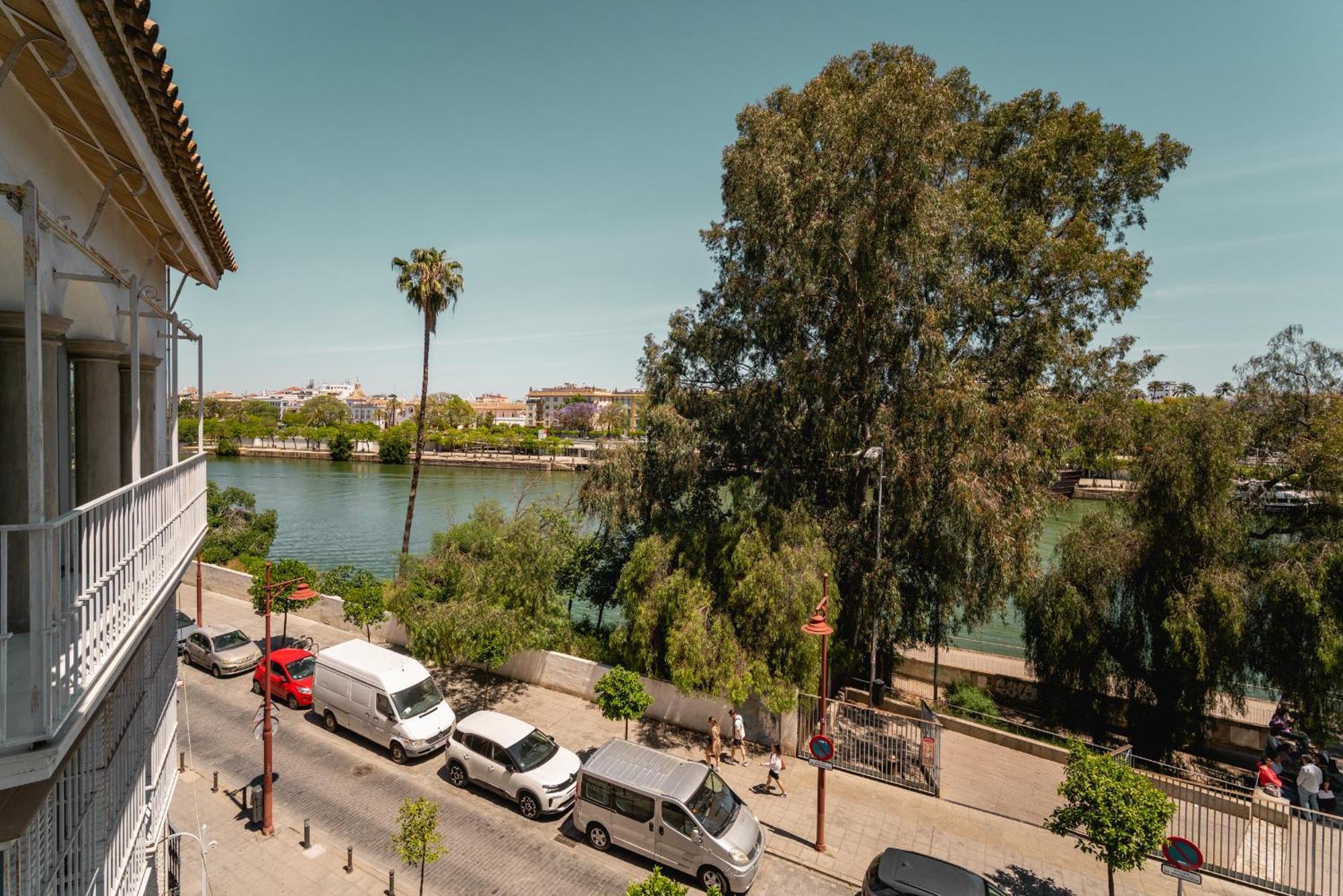 Betis River View セビリア エクステリア 写真