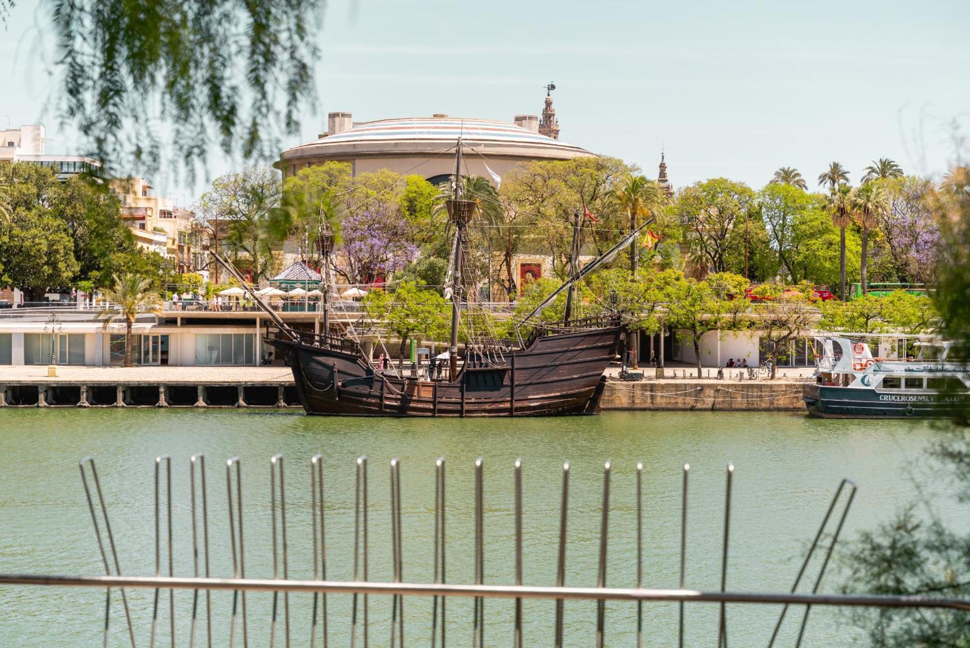 Betis River View セビリア エクステリア 写真